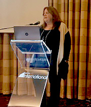 Anna Contardi speaking 